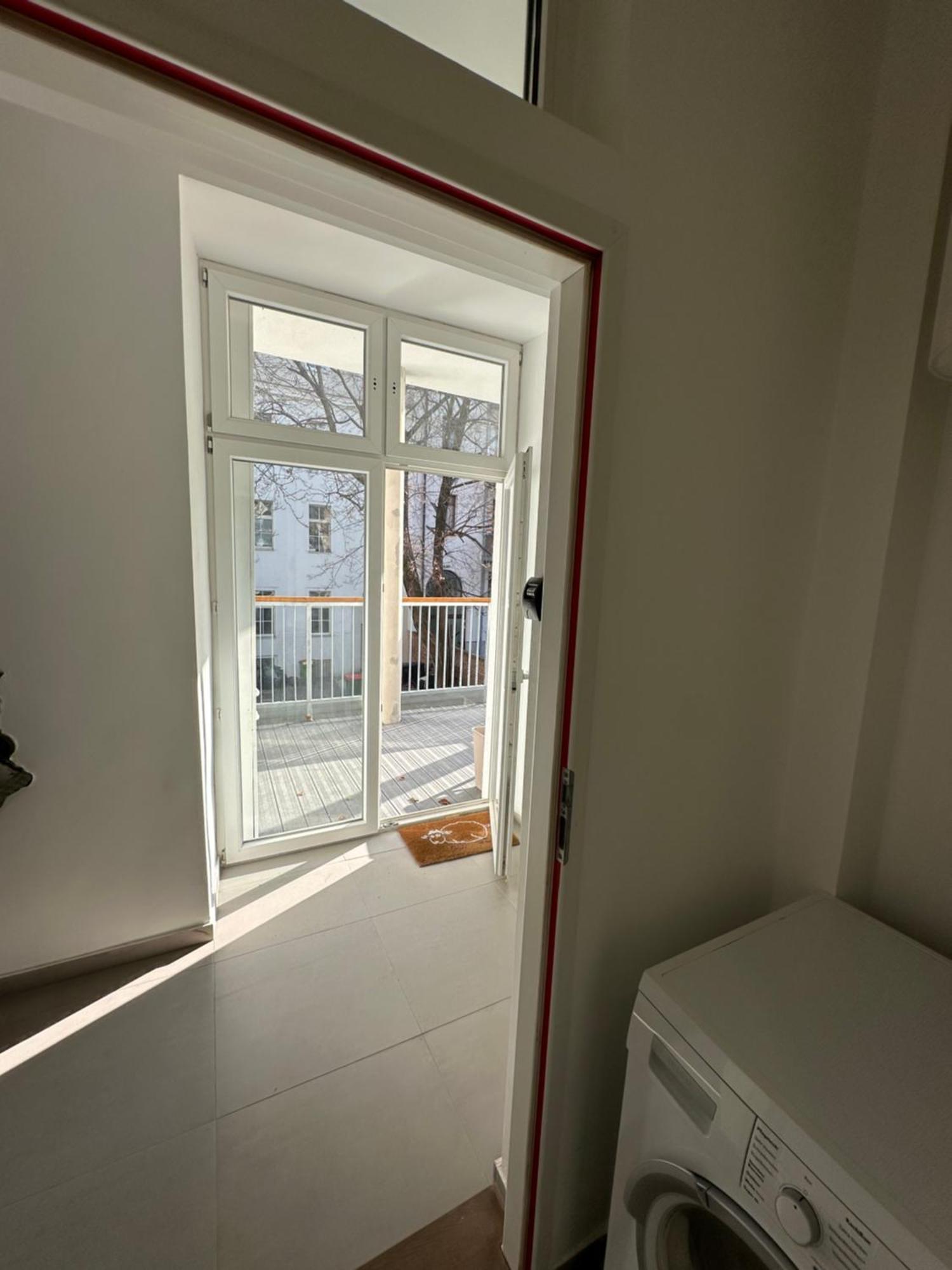 Cozy-5-Person Apartment In Vienna 5 Kültér fotó