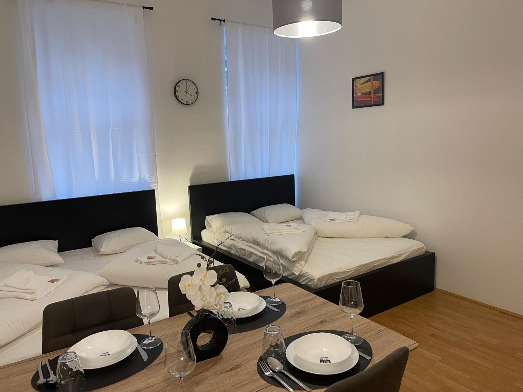 Cozy-5-Person Apartment In Vienna 5 Kültér fotó
