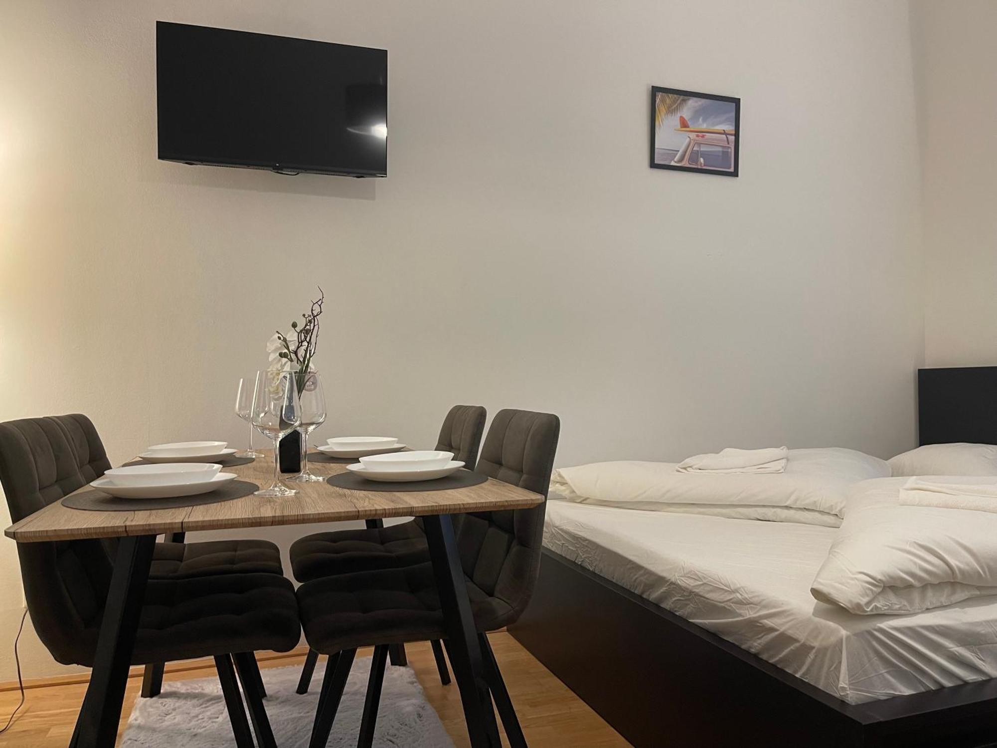 Cozy-5-Person Apartment In Vienna 5 Kültér fotó