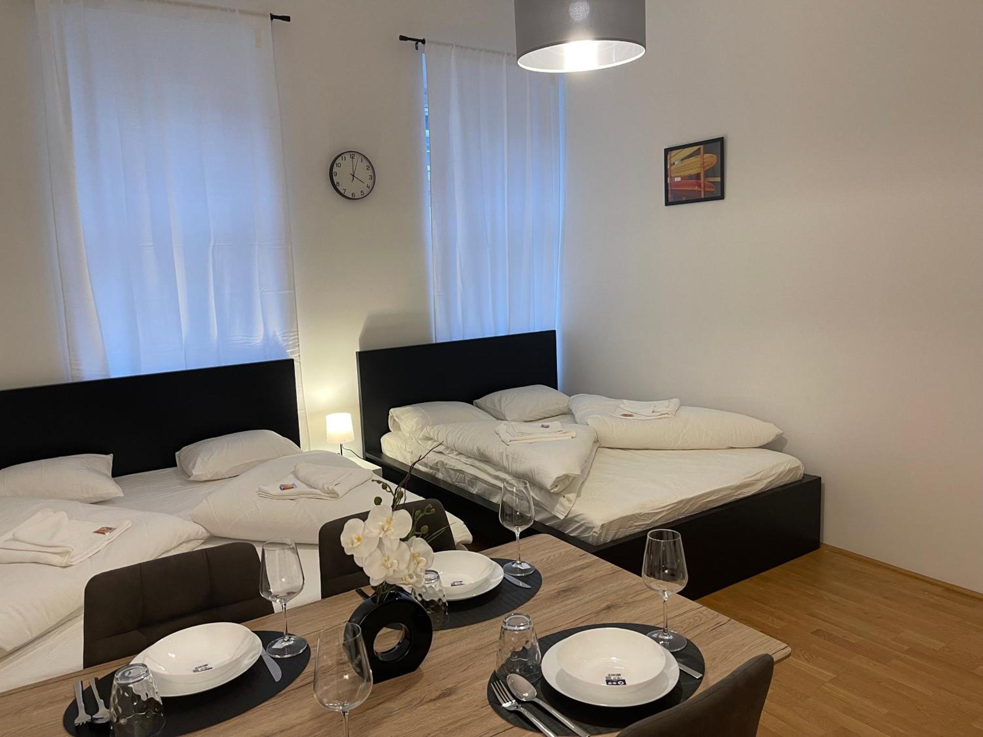 Cozy-5-Person Apartment In Vienna 5 Kültér fotó